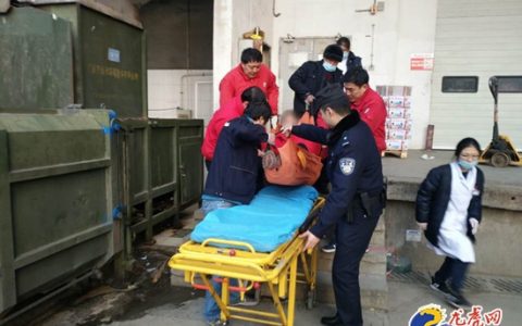 欧尚超市一员工被货物砸伤 民警迅速救助获点赞