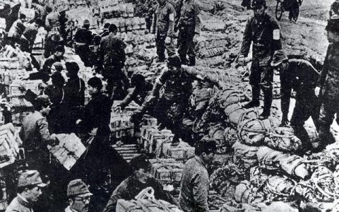 抗战胜利后在中国的百万日本移民下场如何？日本不要中国来帮忙