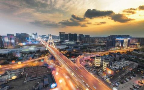 和我在成都的街头走一走