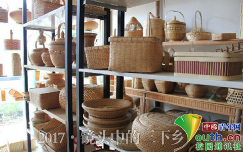 四川农业大学志愿者探访竹编之乡 调研传承竹编文化