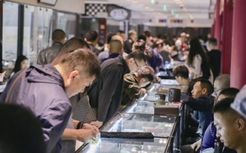 飞行寻宝（Flying Salvager）》上线Steam 操控你的无人机在城市寻宝吧！