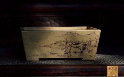 977万！世界上最贵的紫砂花盆出自他手 首创堆绘技艺堪称绝唱