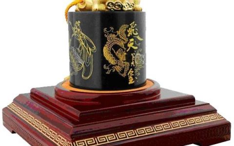？航天玉玺飞天宝玺中国印60周年价值破百万