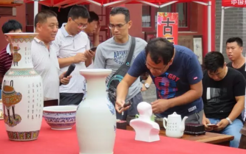 大城县古玩街民间小型拍卖会珍宝无数