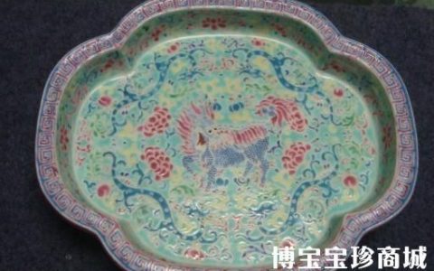 2014海南秋季收藏博览会：价值千万元青花瓷器吸眼球