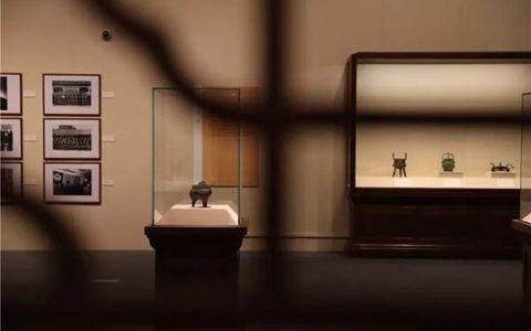 变家传之宝为国传之宝章乃器捐献文物展展其爱国情怀